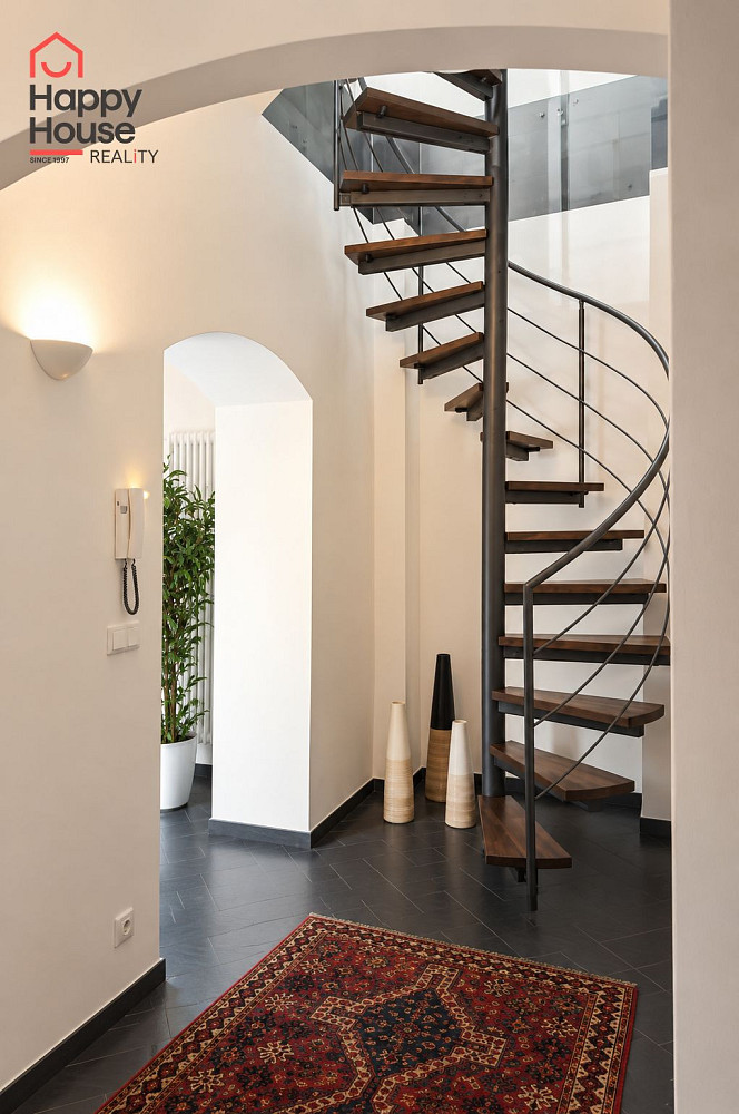 Pronájem bytu 3+1 149 m² – fotografie 5