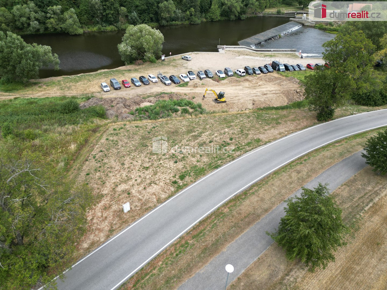 Prodej pozemku 1 054 m² – fotografie 4