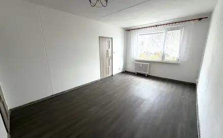 Prodej bytu 3+1 74 m², Gen. Kratochvíla, Červený Kostelec, okres Náchod