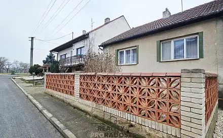 Prodej domu 80 m² s pozemkem 446 m², Šardice, okres Hodonín
