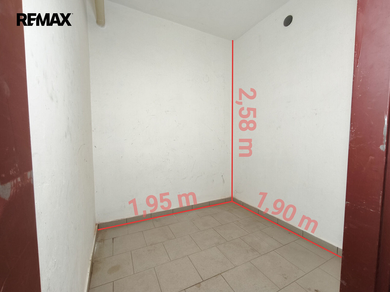 Pronájem skladovacích prostor 4 m² – fotografie 2
