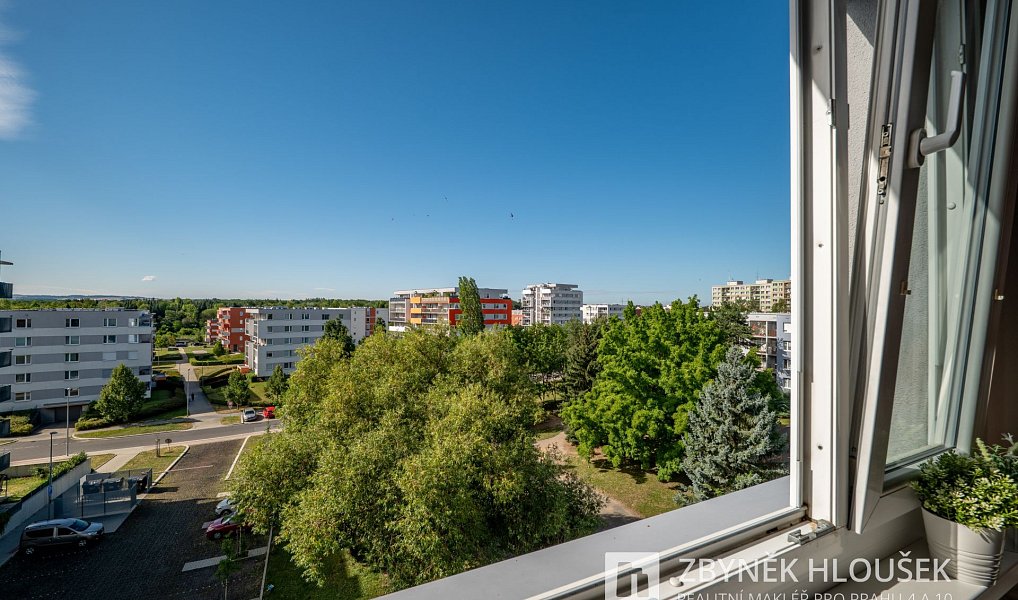 Prodej bytu 2+kk 42 m², Praha – náhled fotky 13
