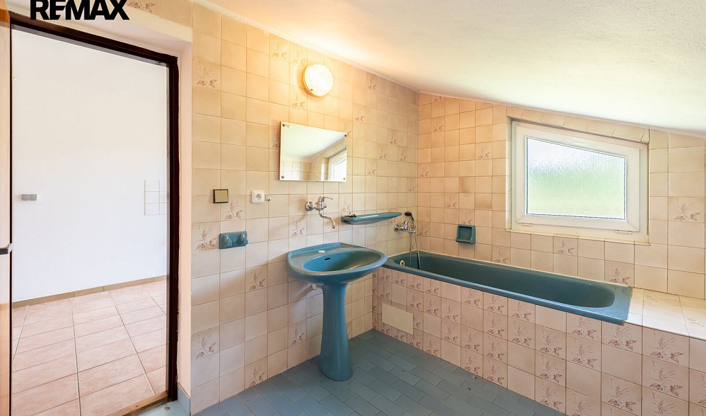 Prodej domu 408 m² s pozemkem 843 m², Pozlovice – náhled fotky 24