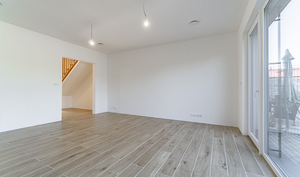 Prodej domu 106 m² s pozemkem 218 m², Topolná – náhled fotky 4