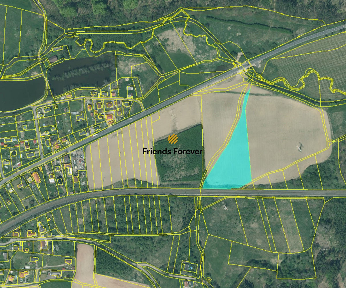 Prodej pole 11 923 m²