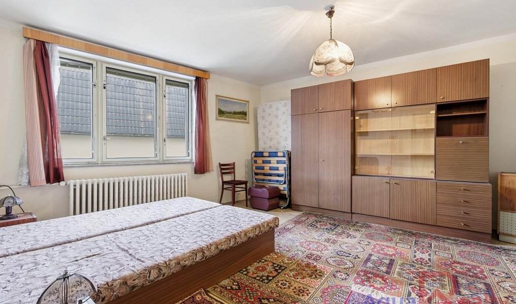 Prodej domu 290 m² s pozemkem 1 076 m², Karlovy Vary – náhled fotky 20