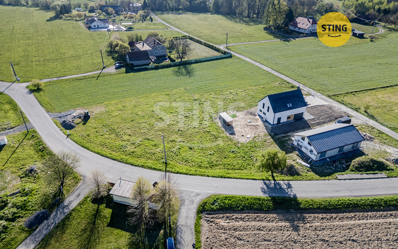 Prodej stavebního pozemku 1 155 m²