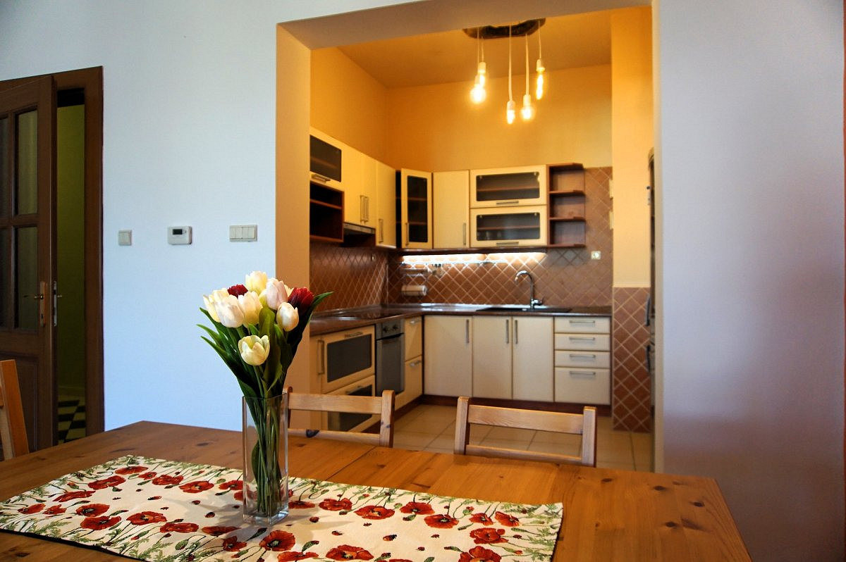 Pronájem bytu 2+1 92 m²