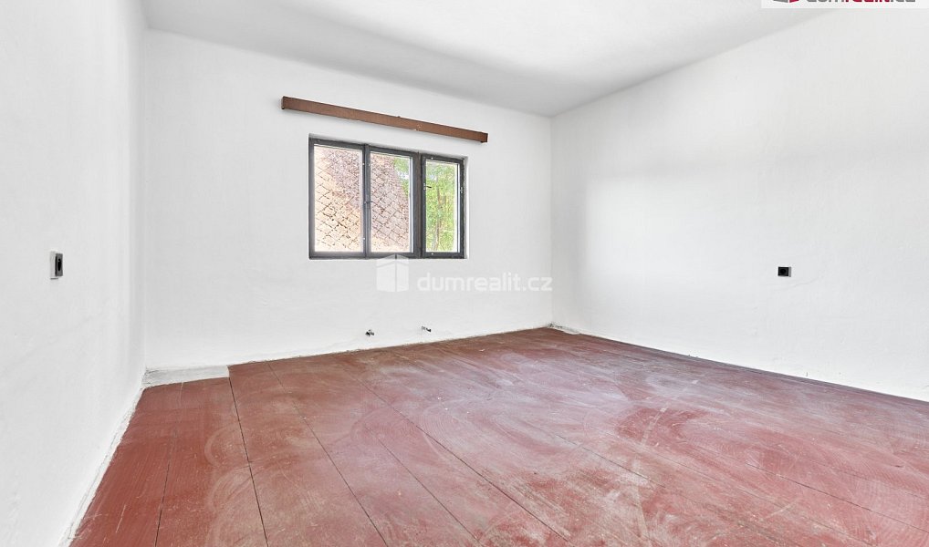 Prodej domu 246 m² s pozemkem 263 m², Bečov nad Teplou – náhled fotky 8