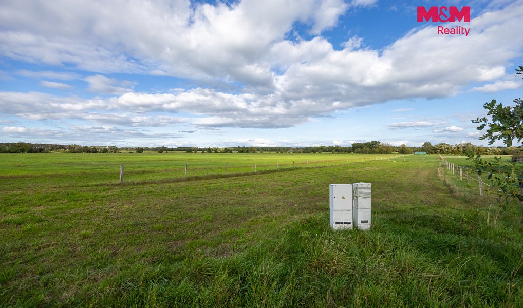 Prodej stavebního pozemku 1 700 m², Kladruby nad Labem – náhled fotky 4