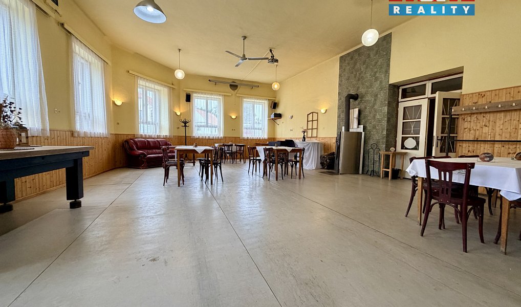 Prodej restaurace 380 m², Ivančice – náhled fotky 7