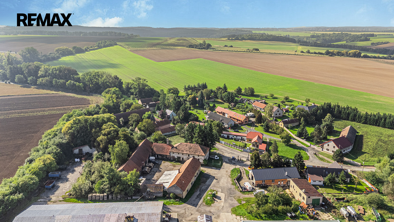 Prodej zemědělského objektu 244 m² — photo 2