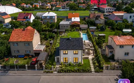 Prodej domu 290 m² s pozemkem 699 m², Meliorační, Praha 5 - Zbraslav