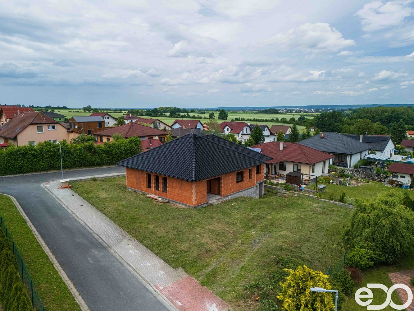 Prodej domu 172 m² s pozemkem 902 m² — photo 2
