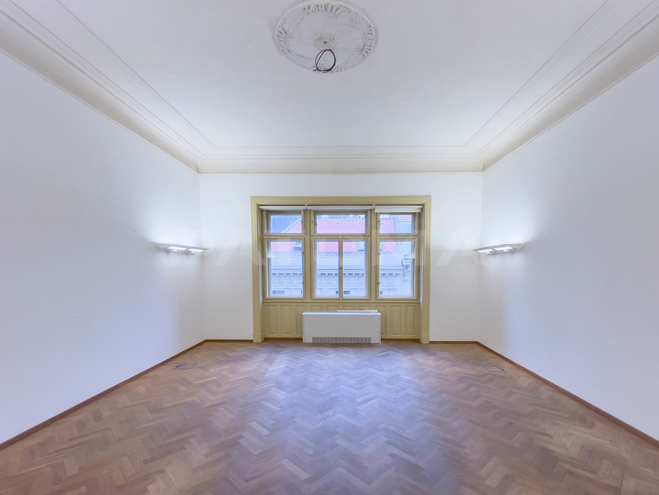 Pronájem kancelářských prostor 630 m² v lokalitě Praha 1 - Staré město, ul. 28. října – pohled 2