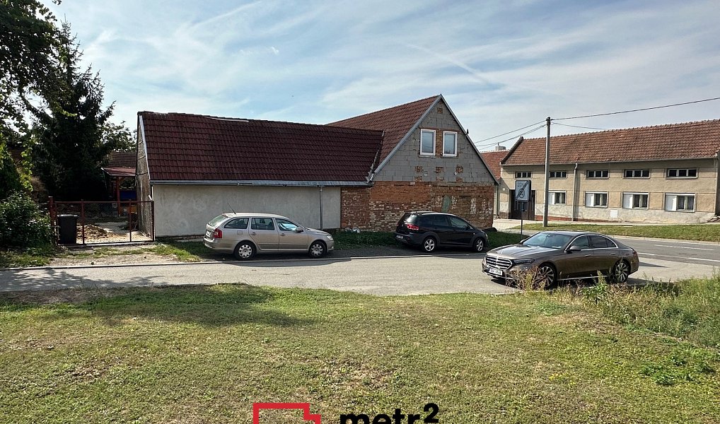 Prodej domu 174 m² s pozemkem 298 m², Kozlany – náhled fotky 8