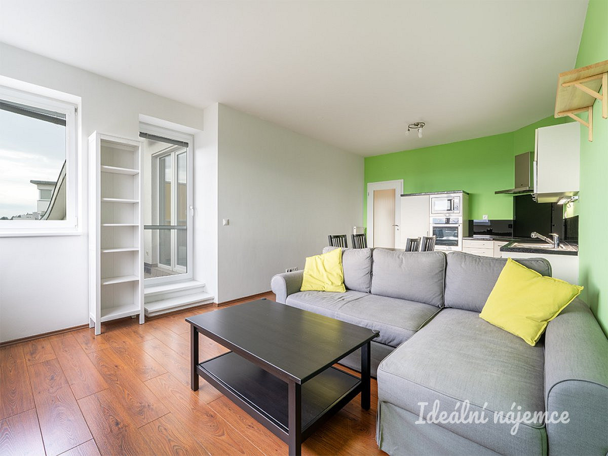 Pronájem bytu 2+kk 52 m² – fotografie 5