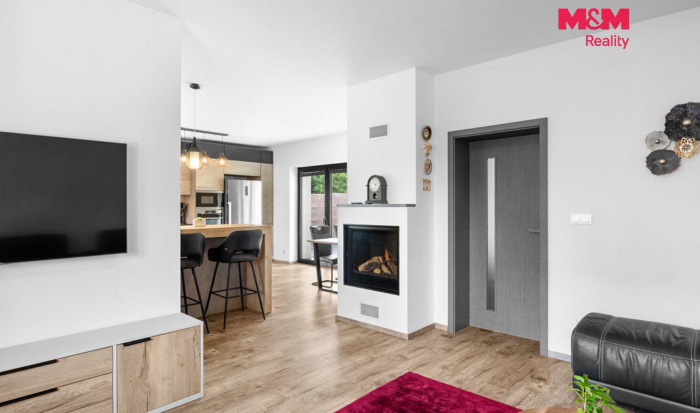 Prodej domu 190 m² s pozemkem 573 m², Lázně Toušeň – náhled fotky 5