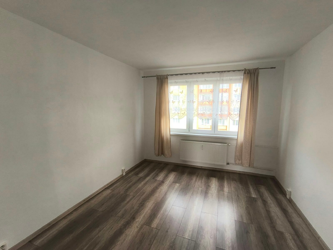 Pronájem bytu 3+1 69 m² – fotografie 4
