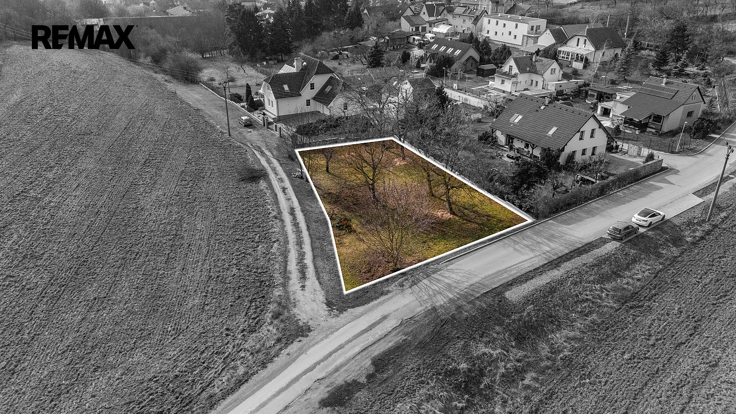 Prodej stavebního pozemku 1 045 m²