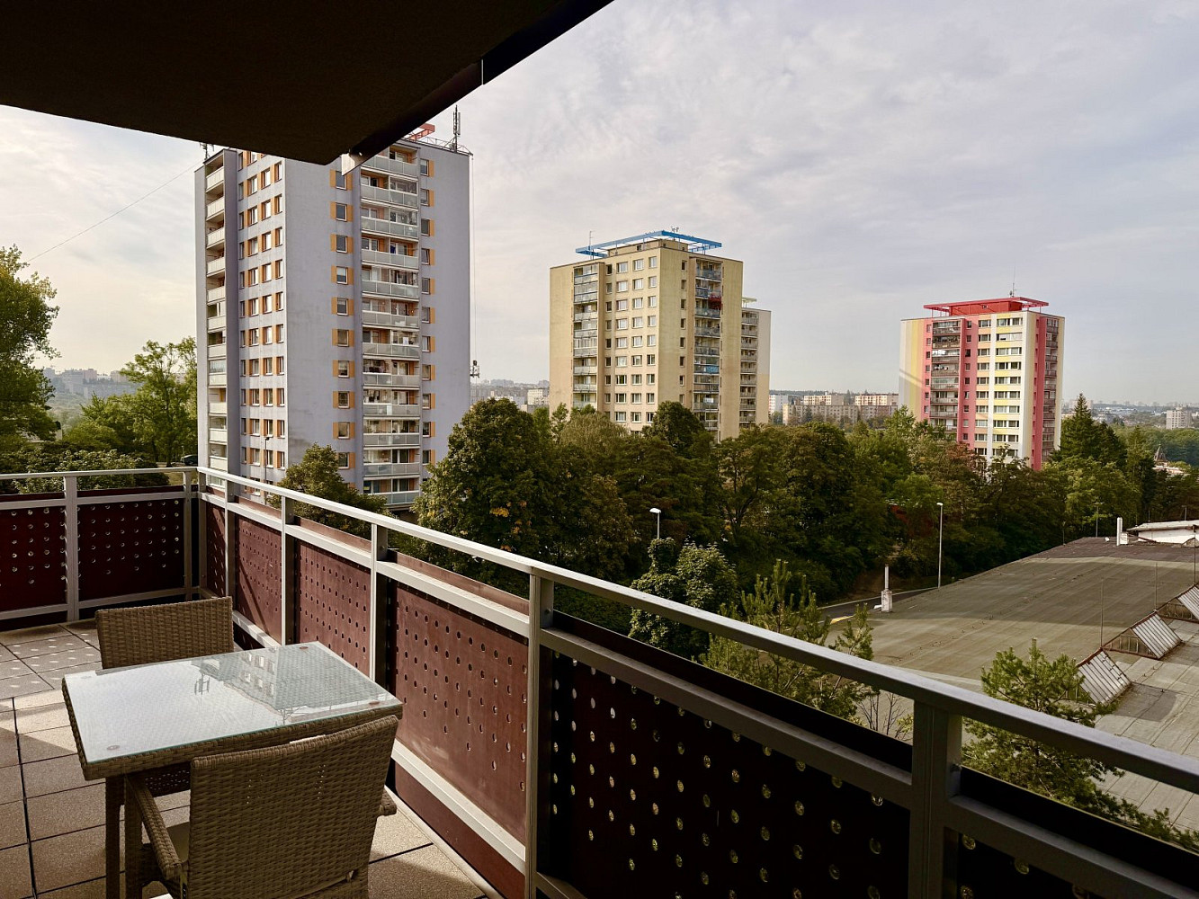 Pronájem bytu 3+kk 72 m² – fotografie 4