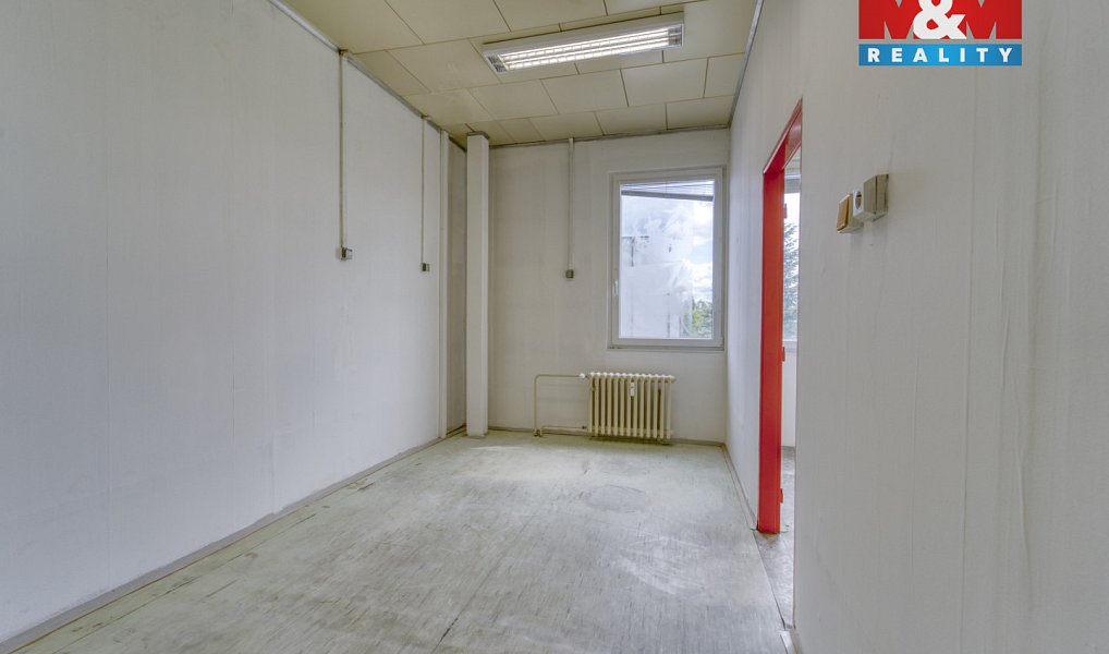 Pronájem kanceláře 60 m², Nepomuk – náhled fotky 3