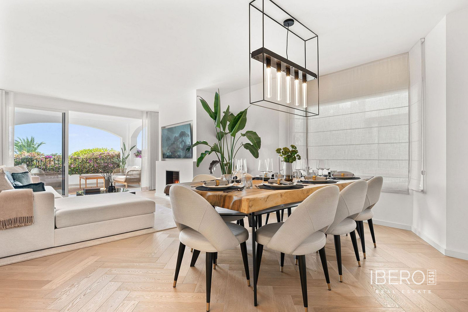 Prodej domu 389 m² s pozemkem 389 m²