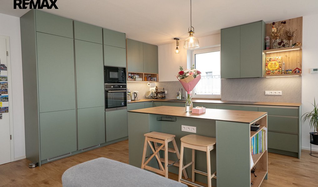 Pronájem domu 161 m² s pozemkem 403 m², Praha – náhled fotky 8