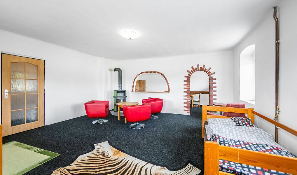 Prodej domu 120 m² s pozemkem 554 m², Teplá – náhled fotky 11