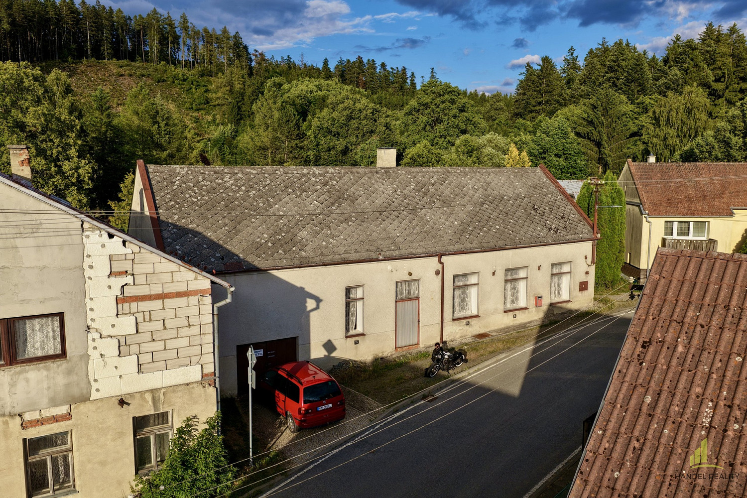 Prodej kanceláře 200 m²