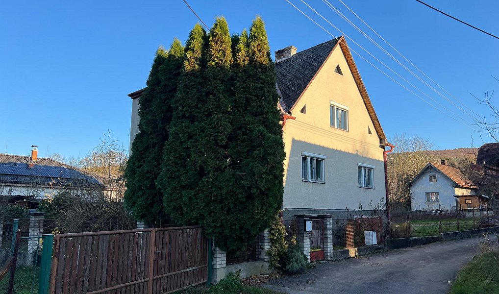 Prodej domu 306 m² s pozemkem 306 m², Dolní Lhota – náhled fotky 2