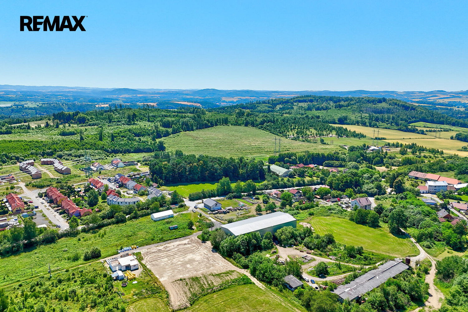 Prodej stavebního pozemku 1 254 m² – fotografie 3