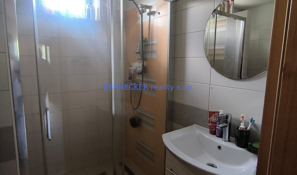 Prodej domu 80 m² s pozemkem 2 407 m², Sekeřice – náhled fotky 9