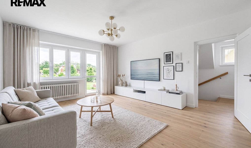 Prodej domu 260 m² s pozemkem 839 m², Vědomice – náhled fotky 13