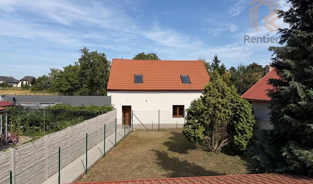 Prodej domu 145 m² s pozemkem 265 m², Rostoklaty – náhled fotky 14