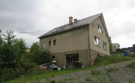 Dražba domu 110 m² s pozemkem 2 582 m², Hrabišín