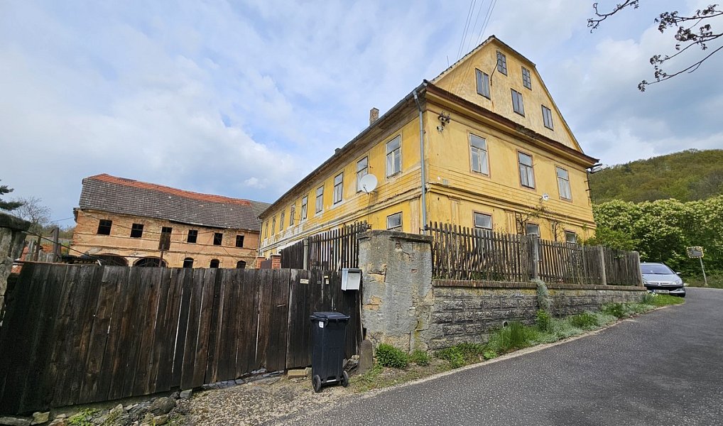 Prodej domu 800 m² s pozemkem 1 634 m², Úštěk – náhled fotky 22