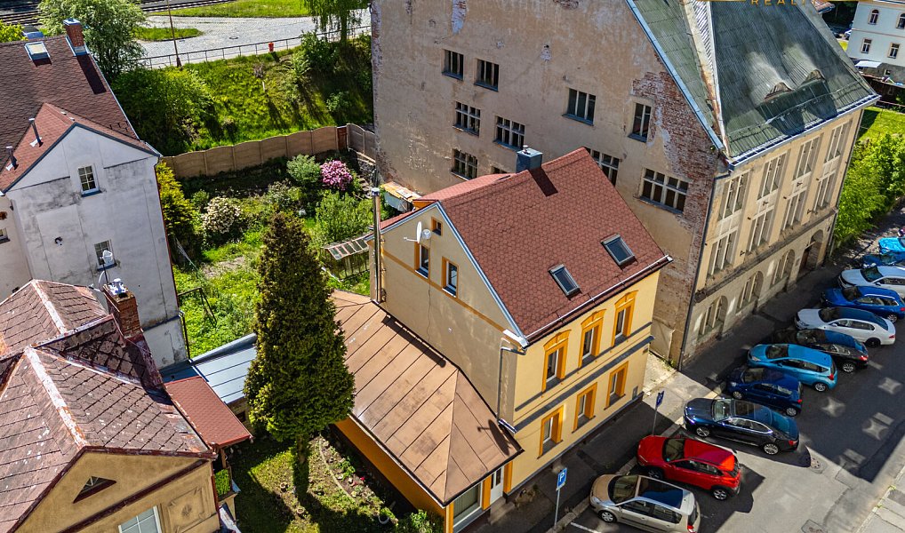 Prodej domu 259 m² s pozemkem 605 m², Kraslice – náhled fotky 43