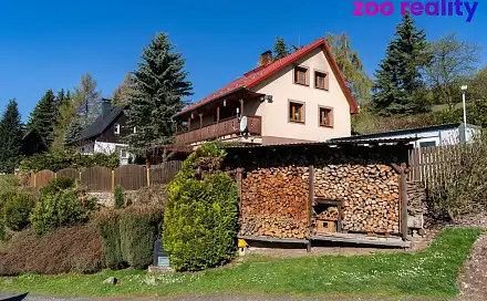 Prodej domu 180 m² s pozemkem 2 284 m², Perštejn - Rájov, okres Chomutov