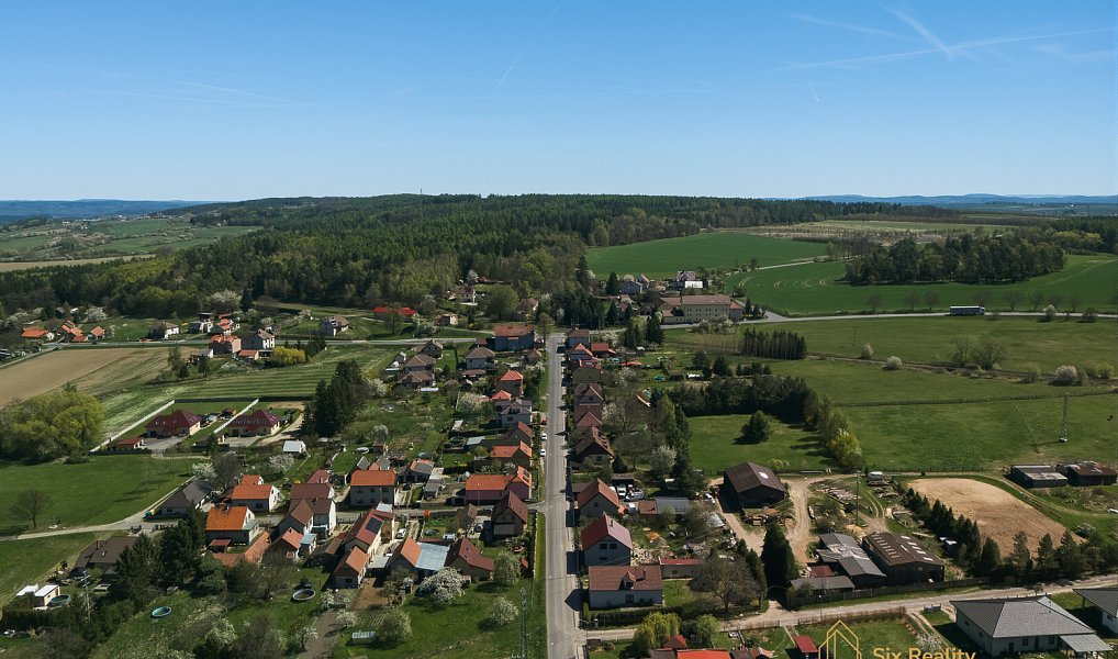 Prodej domu 261 m² s pozemkem 800 m², Zavidov – náhled fotky 43