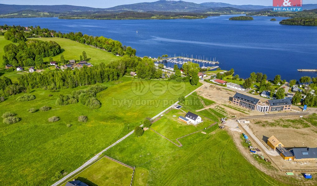 Prodej stavebního pozemku 1 647 m², Černá v Pošumaví – náhled fotky 4