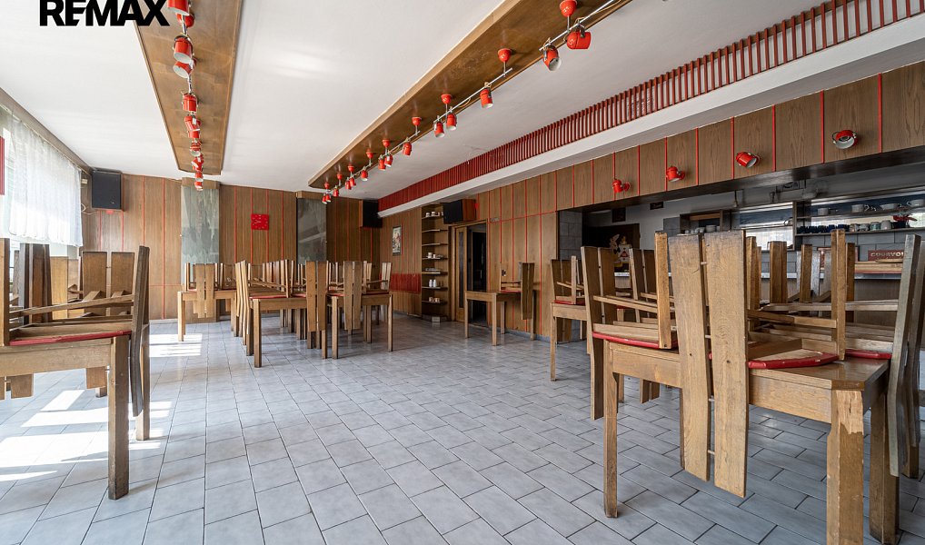 Prodej komerčního objektu (jiného typu) 1 450 m², Lipůvka – náhled fotky 11