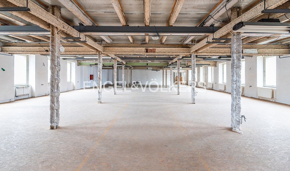 Pronájem skladovacích prostor 4 385 m², Hořice – náhled fotky 4