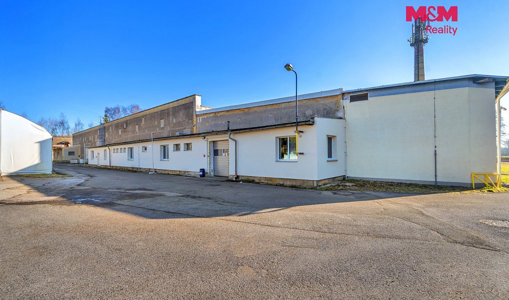 Prodej výrobních prostor 22 000 m², Miletín – náhled fotky 14