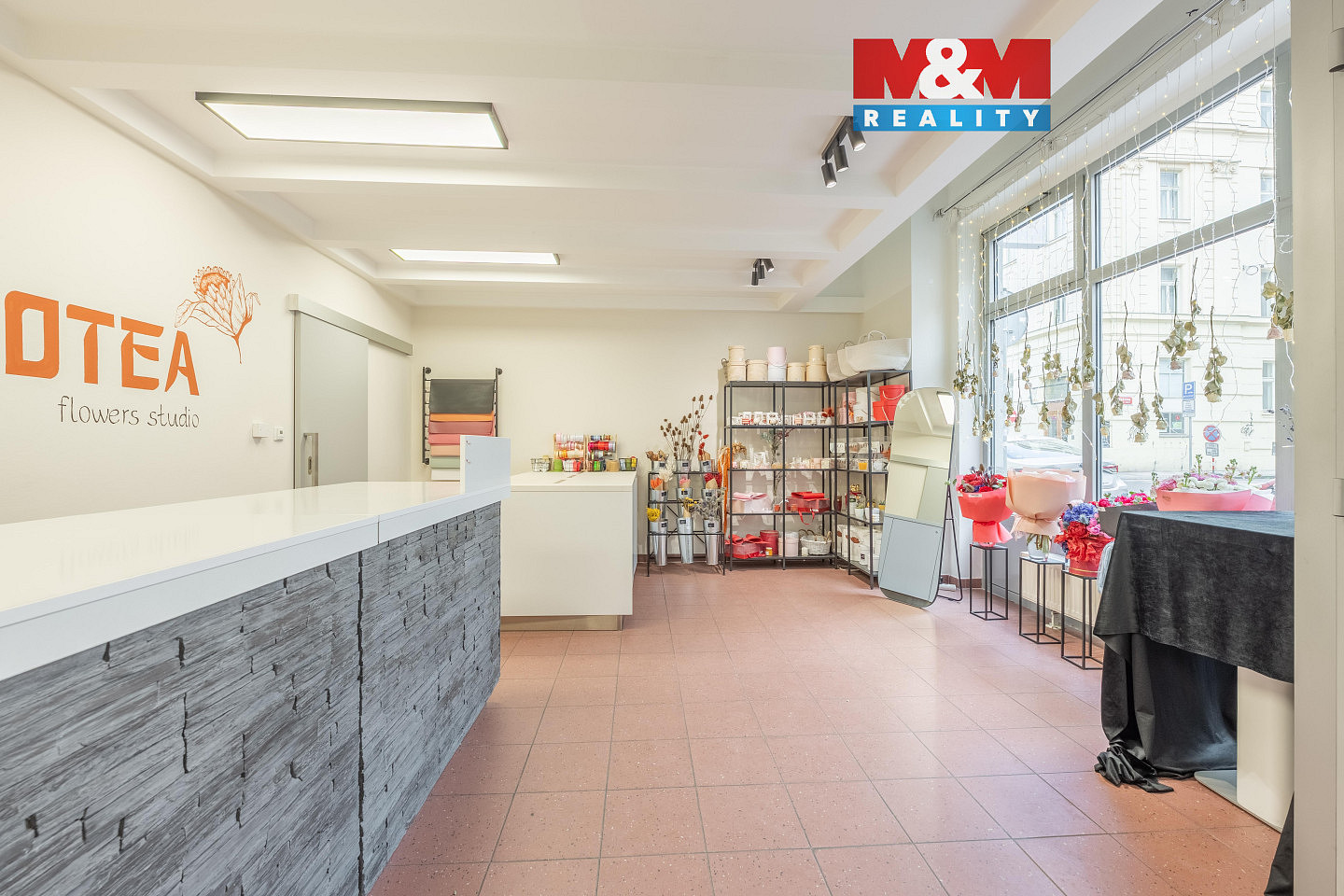 Pronájem obchodních prostor 48 m²