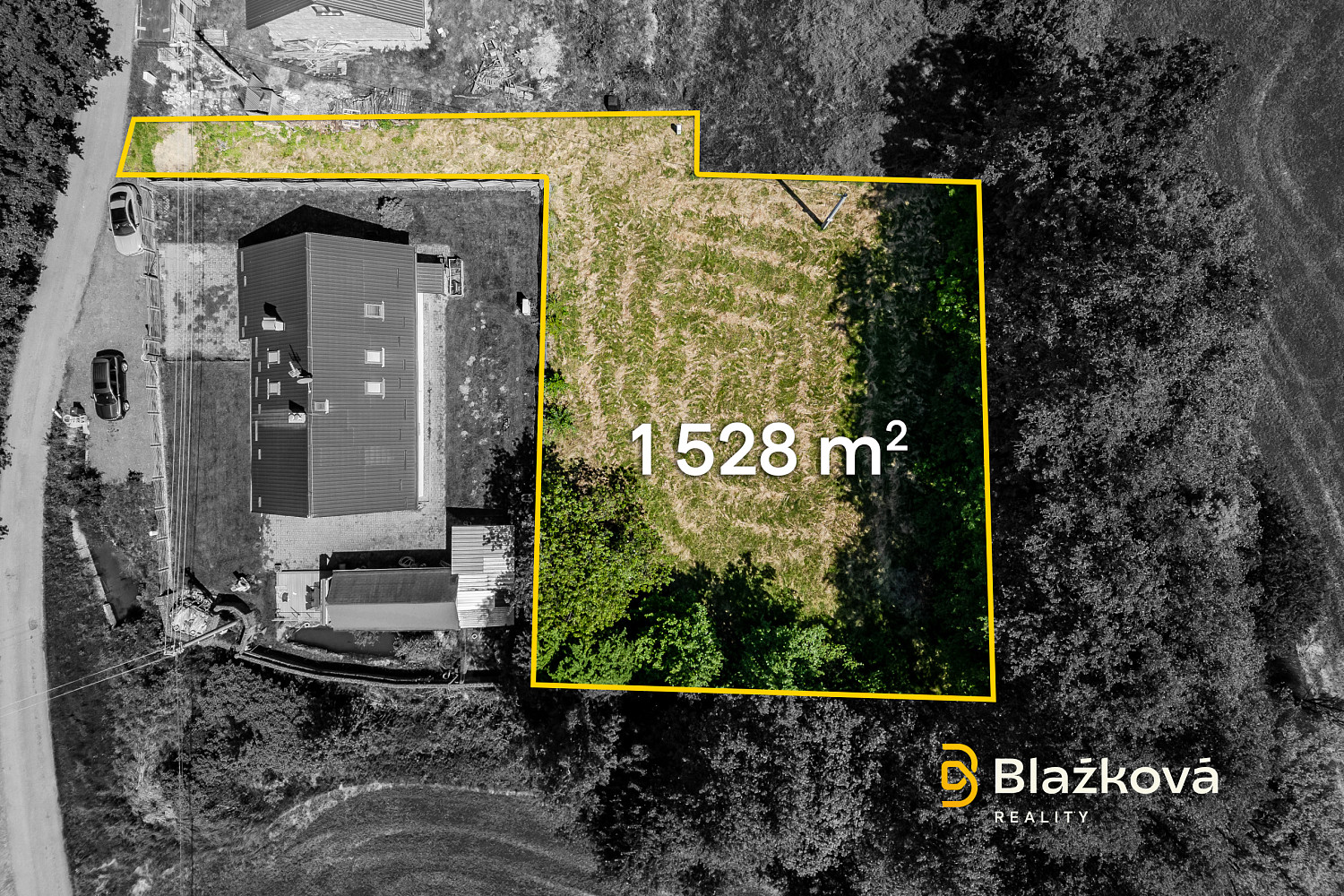 Prodej stavebního pozemku 1 528 m²