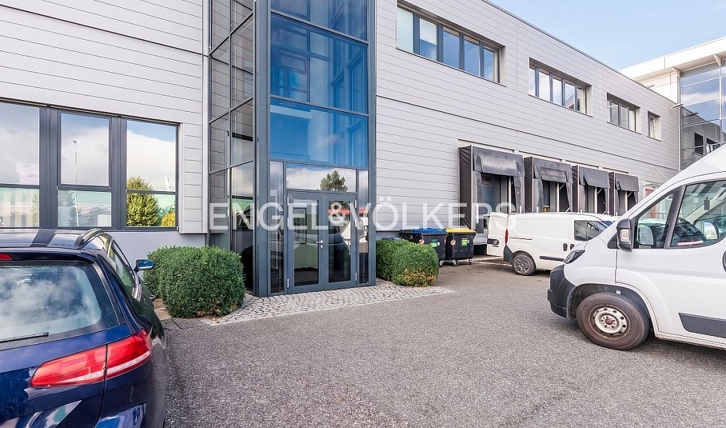 Pronájem kanceláře 185 m², Modletice – náhled fotky 2