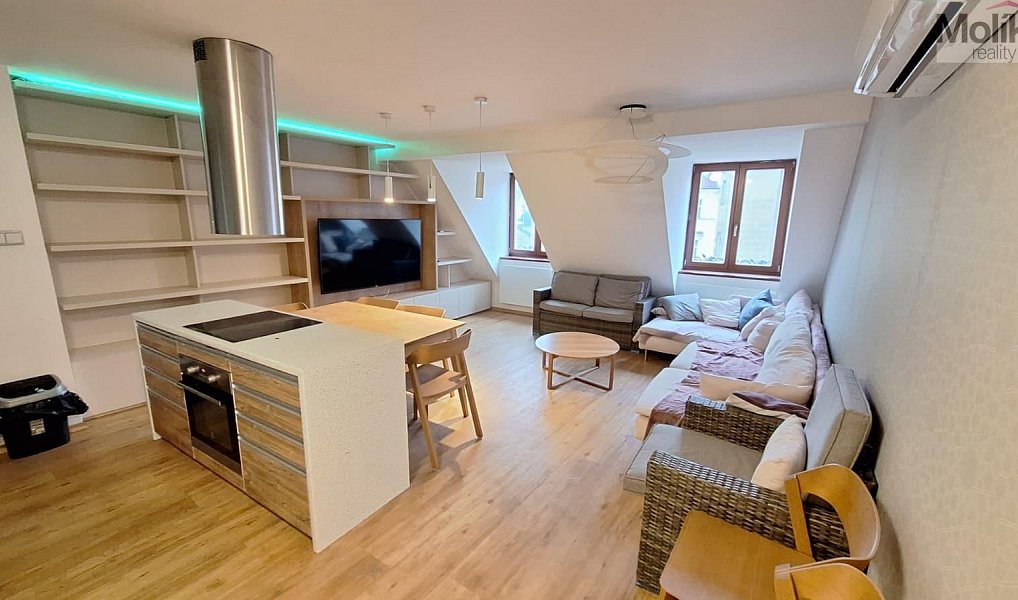 Prodej domu 425 m² s pozemkem 425 m², Teplice – náhled fotky 6