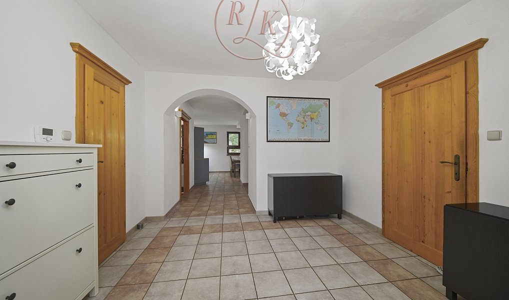 Prodej domu 260 m² s pozemkem 1 550 m², Dolní Kounice – náhled fotky 35