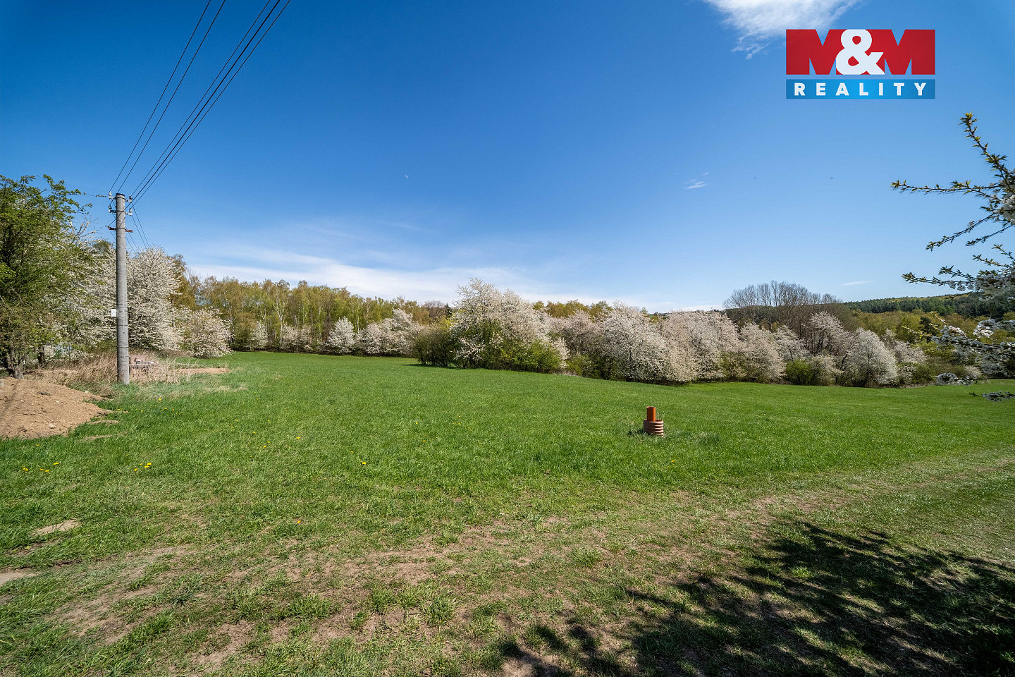 Prodej stavebního pozemku 2 000 m² – fotografie 5
